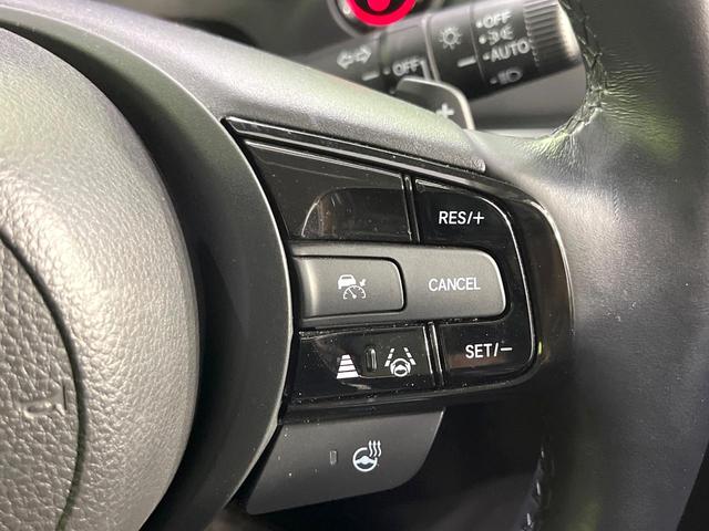 �y�A�_�v�e�B�u�N���[�Y�R���g���[���z�������H�ł̒��������s���y�ɁI�I�����ő��x��ۂN���[�Y�R���g���[�����A�Փˌy���V�X�e���ƘA�g���A�O���̎ԗ������m���ĎԊԂ�ۂ悤�ɑ��x���߂��Ă���܂��I�I