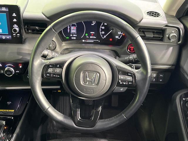 �y�����v�����X�e�A�����O�z�㎿�Ȋv���g�p���邱�ƂŁA��ɂ����������݂ƂĂ��^�]���₷���n���h���ł���