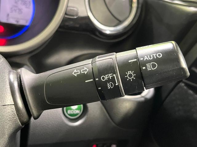 Ｎ－ＢＯＸカスタム Ｇ・Ｌパッケージ　禁煙車　ＳＤナビ　バックカメラ　ドラレコ　ＨＩＤヘッド　ＥＴＣ　純正１４インチアルミ　オートエアコン　Ｂｌｕｅｔｏｏｔｈ　ＤＶＤ再生　フルセグ　ＨＩＤフォグ　プライバシーガラス　ドアバイザー（45枚目）