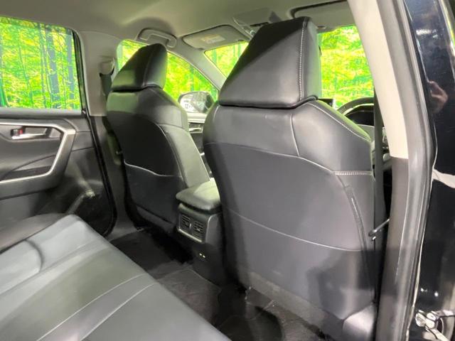ＲＡＶ４ ハイブリッドＧ　４ＷＤ　禁煙車　純正９型ディスプレイオーディオ　全周囲カメラ　衝突軽減装置　レーダークルーズ　ステアリングヒーター　シートヒーター　シートメモリー　パワーバックドア　ＬＥＤヘッド　オートハイビーム（35枚目）