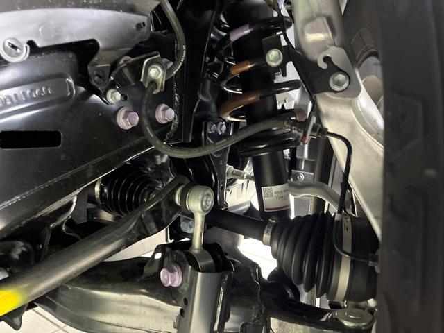 ランドクルーザー250 VX サンルーフ 禁煙車 4WD 純正12.5型ディスプレイオーディオ 全周囲カメラ 衝突軽減装 レーダークルーズ デジタルミラー シートエアコン ステアリングヒーター パワーバックドア パワーシート(20枚目)