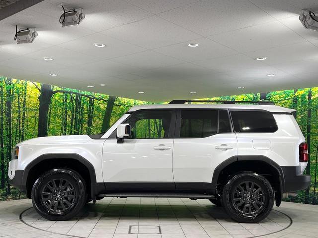 ランドクルーザー250 VX サンルーフ 禁煙車 4WD 純正12.5型ディスプレイオーディオ 全周囲カメラ 衝突軽減装 レーダークルーズ デジタルミラー シートエアコン ステアリングヒーター パワーバックドア パワーシート(24枚目)
