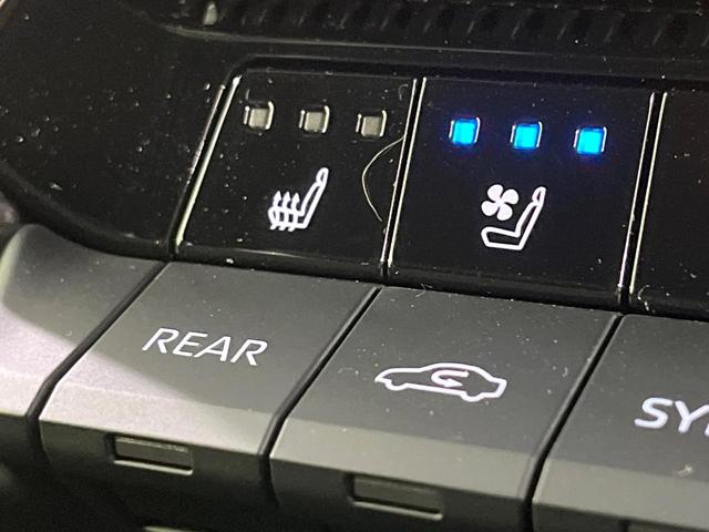 ランドクルーザー250 VX サンルーフ 禁煙車 4WD 純正12.5型ディスプレイオーディオ 全周囲カメラ 衝突軽減装 レーダークルーズ デジタルミラー シートエアコン ステアリングヒーター パワーバックドア パワーシート(60枚目)