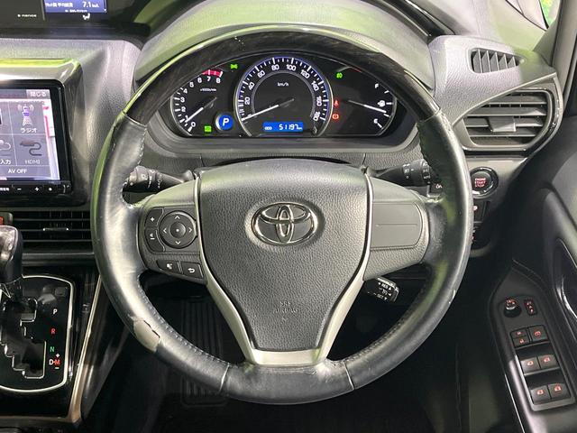 �y�����v�����X�e�A�����O�z�㎿�Ȋv���g�p���邱�ƂŁA��ɂ����������݂ƂĂ��^�]���₷���n���h���ł���