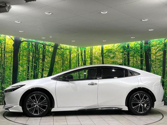 プリウス Z モデリスタエアロ ガラスルーフ 禁煙車 純正12.3型ディスプレイオーディオ 全周囲カメラ 衝突軽減 レーダークルーズ ブラインドスポットモニター シートエアコン LEDヘッド パワーバックドア(25枚目)
