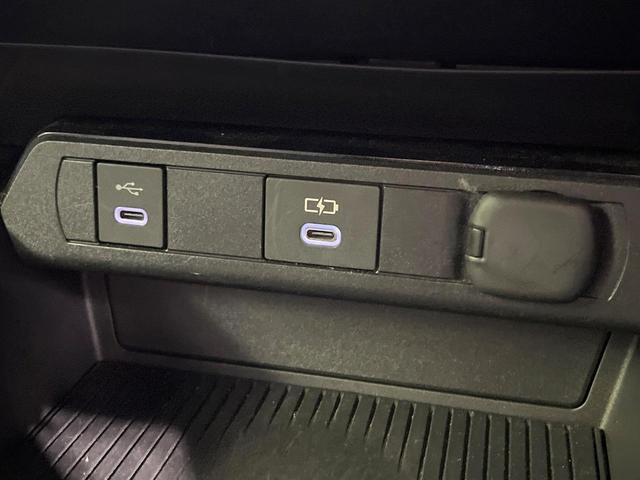 プリウス Z モデリスタエアロ ガラスルーフ 禁煙車 純正12.3型ディスプレイオーディオ 全周囲カメラ 衝突軽減 レーダークルーズ ブラインドスポットモニター シートエアコン LEDヘッド パワーバックドア(54枚目)