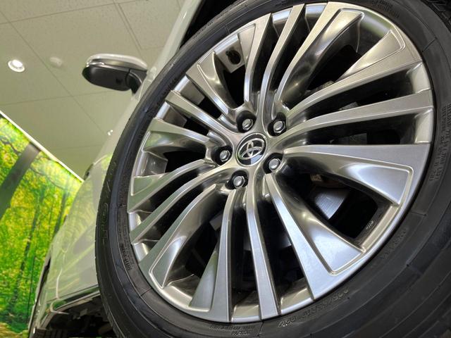 �y�����P�X�C���`�A���~�z�C�[���z�O�ςɃ}�b�`���������A���~�z�C�[���𑕒����Ă���܂��B�e��ЊO�A���~�z�C�[����A�X�^�b�h���X�^�C�����戵�����Ă���܂��B���񂲑��k����������