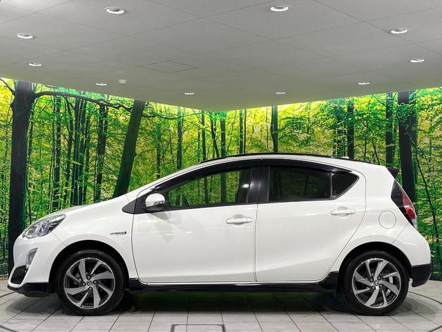 アクア Ｘ－アーバン　ソリッド　禁煙車　純正ＳＤナビ　バックカメラ　衝突軽減装置　ドラレコ　ＥＴＣ　ＬＥＤヘッド　純正１６インチアルミ　オートハイビーム　オートライト　オートエアコン　Ｂｌｕｅｔｏｏｔｈ　スマートキー　電動格納ミラー（25枚目）