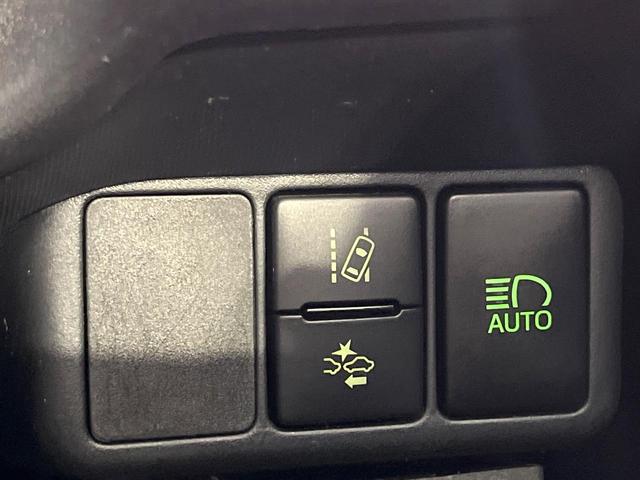 アクア Ｘ－アーバン　ソリッド　禁煙車　純正ＳＤナビ　バックカメラ　衝突軽減装置　ドラレコ　ＥＴＣ　ＬＥＤヘッド　純正１６インチアルミ　オートハイビーム　オートライト　オートエアコン　Ｂｌｕｅｔｏｏｔｈ　スマートキー　電動格納ミラー（35枚目）