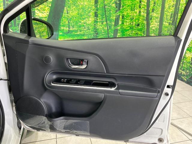 アクア Ｘ－アーバン　ソリッド　禁煙車　純正ＳＤナビ　バックカメラ　衝突軽減装置　ドラレコ　ＥＴＣ　ＬＥＤヘッド　純正１６インチアルミ　オートハイビーム　オートライト　オートエアコン　Ｂｌｕｅｔｏｏｔｈ　スマートキー　電動格納ミラー（49枚目）