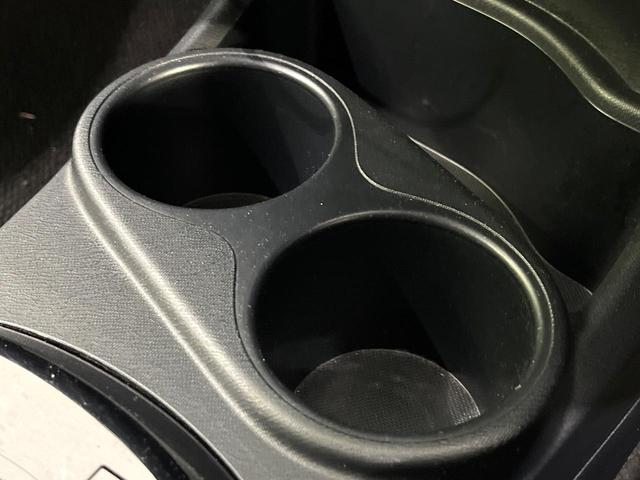 アクア Ｘ－アーバン　ソリッド　禁煙車　純正ＳＤナビ　バックカメラ　衝突軽減装置　ドラレコ　ＥＴＣ　ＬＥＤヘッド　純正１６インチアルミ　オートハイビーム　オートライト　オートエアコン　Ｂｌｕｅｔｏｏｔｈ　スマートキー　電動格納ミラー（51枚目）