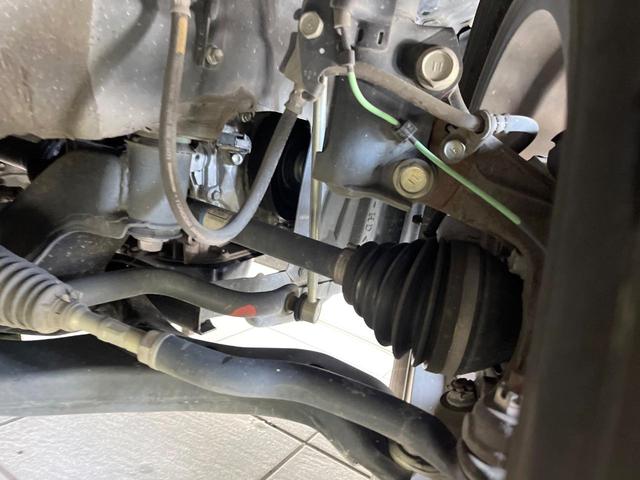 アルファード ２．５Ｓ　Ｃパッケージ　禁煙車　後席モニター　純正９型ナビ　バックカメラ　衝突軽減　レーダークルーズ　両側電動スライド　シートエアコン　ステアリングヒーター　パワーシート　パワーバックドア　ＬＥＤヘッド　ブレーキホールド（20枚目）