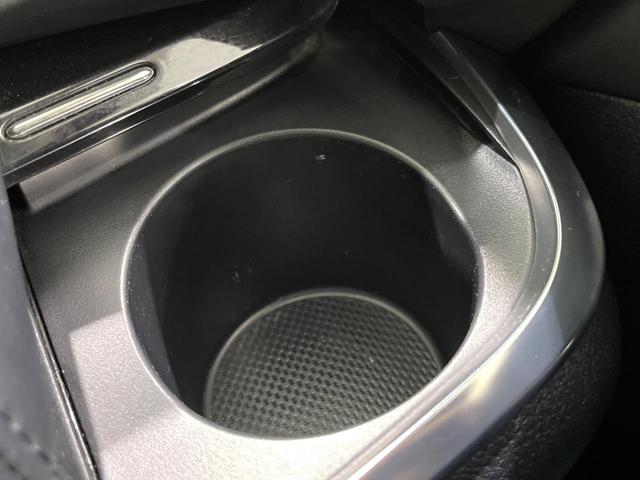 アルファード ２．５Ｓ　Ｃパッケージ　禁煙車　後席モニター　純正９型ナビ　バックカメラ　衝突軽減　レーダークルーズ　両側電動スライド　シートエアコン　ステアリングヒーター　パワーシート　パワーバックドア　ＬＥＤヘッド　ブレーキホールド（66枚目）