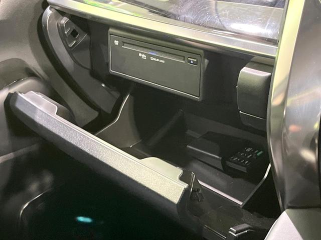 アルファード ２．５Ｓ　Ｃパッケージ　禁煙車　後席モニター　純正９型ナビ　バックカメラ　衝突軽減　レーダークルーズ　両側電動スライド　シートエアコン　ステアリングヒーター　パワーシート　パワーバックドア　ＬＥＤヘッド　ブレーキホールド（70枚目）
