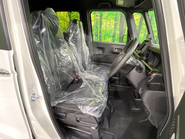 Ｎ－ＢＯＸカスタム ベースグレード　届出済未使用車　電動スライドドア　衝突被害軽減システム　コーナーセンサー　スマートキー　ＬＥＤヘッド　純正１４インチアルミ　車線逸脱警報　オートライト　オートエアコン（8枚目）