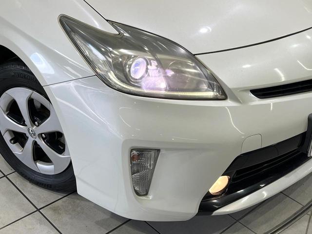 プリウス Ｇ　ＳＤナビ　バックカメラ　ＥＴＣ　Ｂｌｕｅｔｏｏｔｈ　フルセグ　ドラレコ　パワーシート　スマートキー　ＨＩＤヘッドライト　クルコン　１５インチアルミホイール　ステアリングスイッチ　オートライト（12枚目）