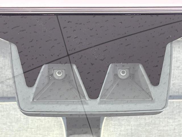 ムーヴキャンバス ストライプスＧ　禁煙車　ＳＤナビ　両側電動スライドドア　全周囲カメラ　衝突軽減装置　Ｂｌｕｅｔｏｏｔｈ　フルセグ　コーナーセンサー　シートヒーター　スマートキー　ＬＥＤヘッド　オートマチックハイビーム　オートライト（6枚目）