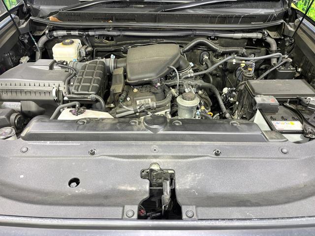 ランドクルーザープラド ＴＸ　Ｌパッケージ　マットブラックエディション　サンルーフ　禁煙車　４ＷＤ　純正９型ディスプレイオーディオ　全周囲カメラ　衝突軽減装置　レーダークルーズ　寒冷地仕様　シートエアコン　グレード専用アルミ　パワーシート　ＬＥＤヘッド　クリアランスソナー（18枚目）