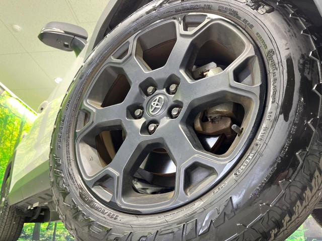 ＲＡＶ４ アドベンチャー　オフロードパッケージＩＩ　禁煙車　４ＷＤ　１０．５型ディスプレイオーディオ　全周囲カメラ　衝突軽減装置　レーダークルーズ　シートベンチレーション　パワーバックドア　ステアリングヒーター　パワーシート　ＥＴＣ　Ｂｌｕｅｔｏｏｔｈ（13枚目）