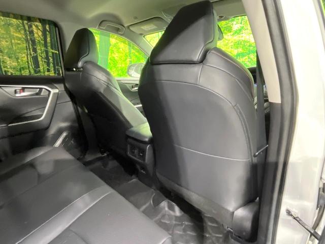 ＲＡＶ４ アドベンチャー　オフロードパッケージＩＩ　禁煙車　４ＷＤ　１０．５型ディスプレイオーディオ　全周囲カメラ　衝突軽減装置　レーダークルーズ　シートベンチレーション　パワーバックドア　ステアリングヒーター　パワーシート　ＥＴＣ　Ｂｌｕｅｔｏｏｔｈ（35枚目）