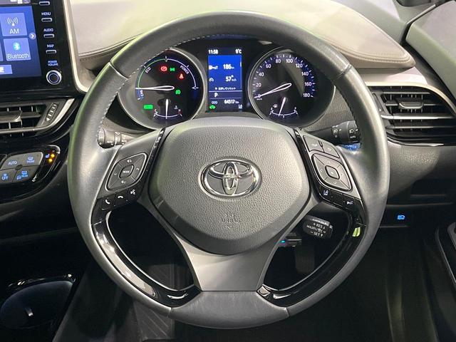 �y�X�e�A�����O�X�C�b�`�z�^�]���A�O������ڐ������炷���ƂȂ��A�I�[�f�B�I���̑��삪�\�ȕ֗��@�\�I���S�����K�ȃh���C�u�����o���Ă���܂���