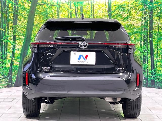 ヤリスクロス ハイブリッドＺ　禁煙車　純正８インチディスプレイオーディオ　全周囲カメラ　ヒートシーター　パワーシート　レーダークルーズ　ＥＴＣ　ドラレコ　レーダークルーズ　ＬＥＤヘッド　純正１８インチアルミ　Ｂｌｕｅｔｏｏｔｈ（15枚目）