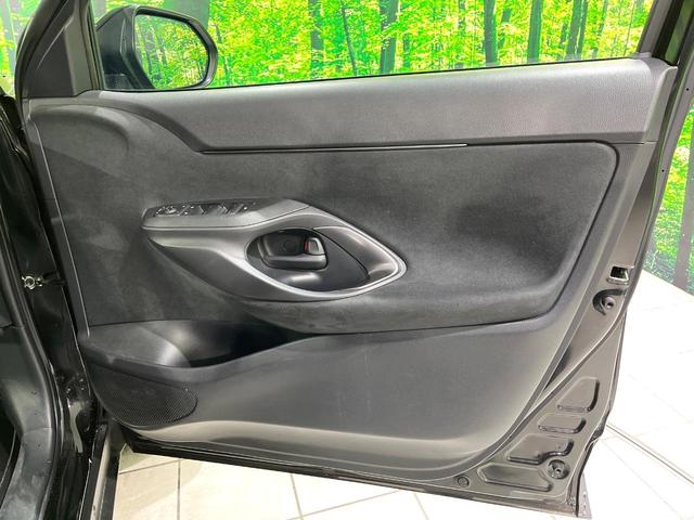 ヤリスクロス ハイブリッドＺ　禁煙車　純正８インチディスプレイオーディオ　全周囲カメラ　ヒートシーター　パワーシート　レーダークルーズ　ＥＴＣ　ドラレコ　レーダークルーズ　ＬＥＤヘッド　純正１８インチアルミ　Ｂｌｕｅｔｏｏｔｈ（35枚目）