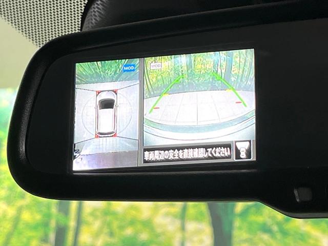 �y�A���E���h�r���[���j�^�[�z��p�̃J�����ɂ��A�ォ�猩���낵���悤�Ȏ��_�łR�U�O�x�N���}�̎��͂��m�F���邱�Ƃ��ł��܂������p�������m�F���₷���A�����ꏊ�ł̐؂�Ԃ��⒓�Ԃ��X���[�Y�ɍs���܂��B