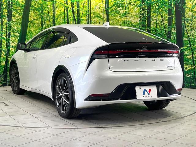プリウス Ｚ　禁煙車　純正１２．３型ナビ　全周囲カメラ　衝突軽減装置　レーダークルーズ　デジタルインナーミラー　シートエアコン　ＬＥＤヘッド　純正１９インチアルミ　ブレーキホールド　オートハイビーム　スマートキー（23枚目）