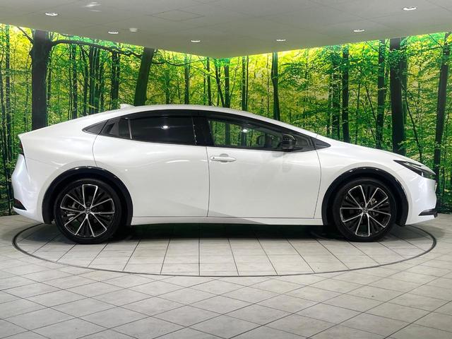 プリウス Ｚ　禁煙車　純正１２．３型ナビ　全周囲カメラ　衝突軽減装置　レーダークルーズ　デジタルインナーミラー　シートエアコン　ＬＥＤヘッド　純正１９インチアルミ　ブレーキホールド　オートハイビーム　スマートキー（25枚目）