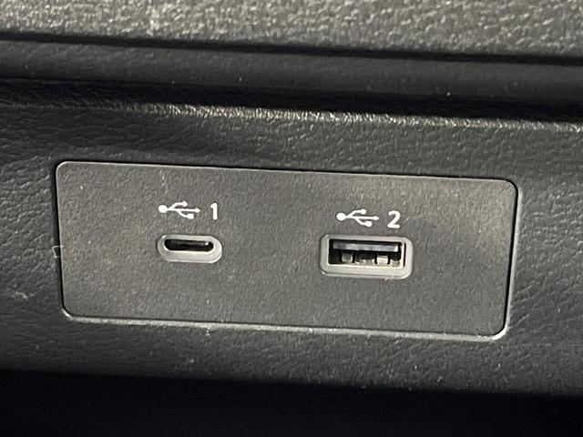 セレナ ｅ－パワー　ハイウェイスターＶ　禁煙車　純正１２．３型ナビ　全周囲カメラ　衝突軽減装置　両側電動スライド　プロパイロット　デジタルインナーミラー　２トーンカラー　シートヒーター　ＬＥＤヘッド　ブラインドスポットモニター　ＥＴＣ（56枚目）