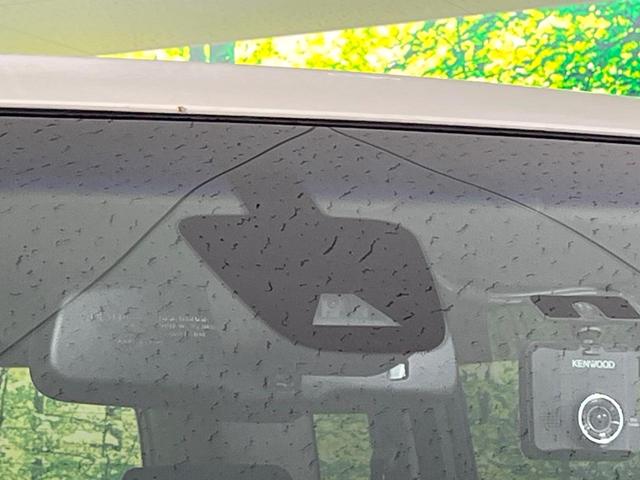 セレナ ハイウェイスター　Ｖセレ＋セーフティＩＩ　ＳＨＶ　禁煙車　両側電動ドア　ＳＤナビ　全周囲カメラ　衝突被害軽減システム　ドラレコ　コーナーセンサー　スマートキー　ＨＩＤヘッド　ＥＴＣ　純正１６インチアルミ　車線逸脱警報　オートライト　プライバシーＧ（7枚目）