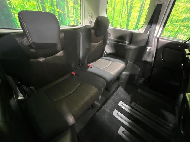 セレナ ハイウェイスター　Ｖセレ＋セーフティＩＩ　ＳＨＶ　禁煙車　両側電動ドア　ＳＤナビ　全周囲カメラ　衝突被害軽減システム　ドラレコ　コーナーセンサー　スマートキー　ＨＩＤヘッド　ＥＴＣ　純正１６インチアルミ　車線逸脱警報　オートライト　プライバシーＧ（12枚目）