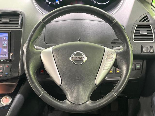 セレナ ハイウェイスター　Ｖセレ＋セーフティＩＩ　ＳＨＶ　禁煙車　両側電動ドア　ＳＤナビ　全周囲カメラ　衝突被害軽減システム　ドラレコ　コーナーセンサー　スマートキー　ＨＩＤヘッド　ＥＴＣ　純正１６インチアルミ　車線逸脱警報　オートライト　プライバシーＧ（14枚目）