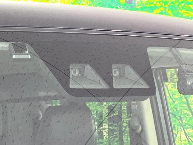 ルーミー カスタムＧ－Ｔ　エアロ　両側電動スライドドア　９インチディスプレイオーディオ　全周囲カメラ　衝突軽減　レーダークルーズ　シートヒーター　ドラレコ　ＥＴＣ　純正１５インチアルミ　オートハイビーム　ＬＥＤフォグライト（7枚目）