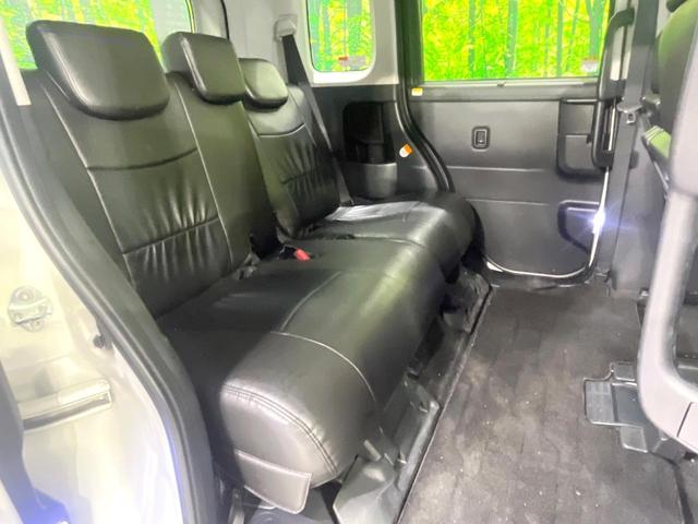 ルーミー カスタムＧ－Ｔ　エアロ　両側電動スライドドア　９インチディスプレイオーディオ　全周囲カメラ　衝突軽減　レーダークルーズ　シートヒーター　ドラレコ　ＥＴＣ　純正１５インチアルミ　オートハイビーム　ＬＥＤフォグライト（9枚目）