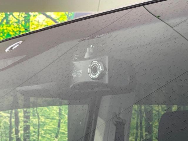 デリカＤ：５ Ｐ　禁煙車　純正１０型ナビ　ターボ　ディーゼル（軽油）　両側電動ドア　全周囲カメラ　衝突軽減システム　電動リアゲート　パワーシート　ドラレコ　スマートキー　ＬＥＤヘッド　ビルトインＥＴＣ（52枚目）