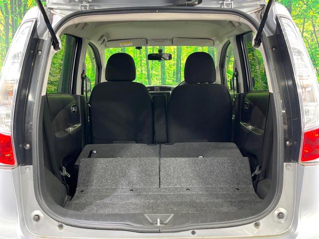 ���i�̂���������ʋ΁A���}���ɏ\���ȉ׎��X�y�[�X���m�ۂ��Ă���܂��B�Z�J���h�V�[�g��|���ƁA�傫�ȉו��̐ύڂ��\�ł���