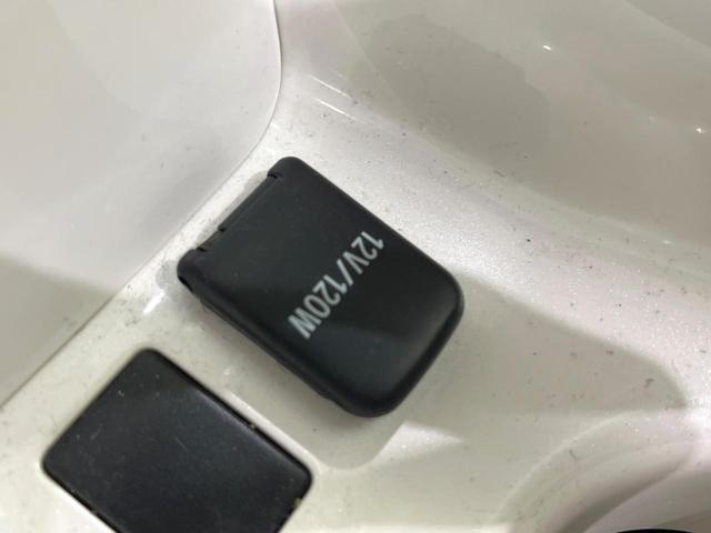 プリウス Ａ　禁煙車　純正９型ナビ　バックカメラ　衝突軽減　レーダークルーズ　ＬＥＤヘッド　ＬＥＤフォグ　ドラレコ　コーナーセンサー　ＥＴＣ　オートハイビーム　ステアリングスイッチ　スマートキー　Ｂｌｕｅｔｏｏｔｈ（50枚目）