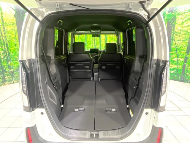 N-BOXカスタム ターボ 禁煙車 ターボ 純正9型ナビ 全周囲カメラ 衝突軽減 両側電動スライド レーダークルーズ シートヒーター LEDヘッド 純正15インチアルミ パドルシフト オートブレーキホールド ステアリングスイッチ(10枚目)