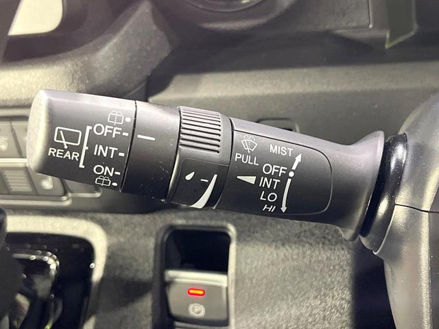 N-BOXカスタム ターボ ターボ 禁煙車 純正9型ナビ バックカメラ 衝突軽減装置 レーダークルーズ 両側電動スライド LEDヘッド シートヒーター オートハイビーム オートエアコン 純正15インチアルミ ブレーキホールド(36枚目)