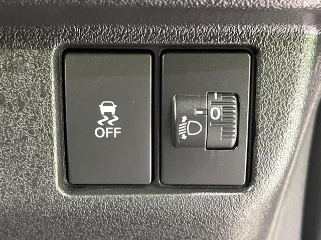 N-BOXカスタム ターボ ターボ 禁煙車 純正9型ナビ バックカメラ 衝突軽減装置 レーダークルーズ 両側電動スライド LEDヘッド シートヒーター オートハイビーム オートエアコン 純正15インチアルミ ブレーキホールド(42枚目)