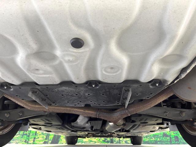 マークＸ ２５０Ｇ　リラックスセレクション　禁煙車　ＳＤナビ　バックカメラ　ＨＩＤヘッド　ＥＴＣ　パワーシート　オートエアコン　オートライト　純正１６インチアルミ　フォグライト　ドラレコ　スマートキー　ステアリングスイッチ　電動格納ミラー（19枚目）