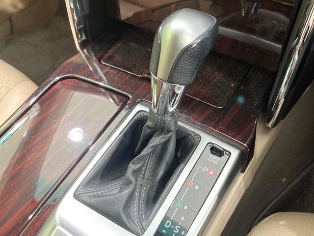 マークＸ ２５０Ｇ　リラックスセレクション　禁煙車　ＳＤナビ　バックカメラ　ＨＩＤヘッド　ＥＴＣ　パワーシート　オートエアコン　オートライト　純正１６インチアルミ　フォグライト　ドラレコ　スマートキー　ステアリングスイッチ　電動格納ミラー（44枚目）