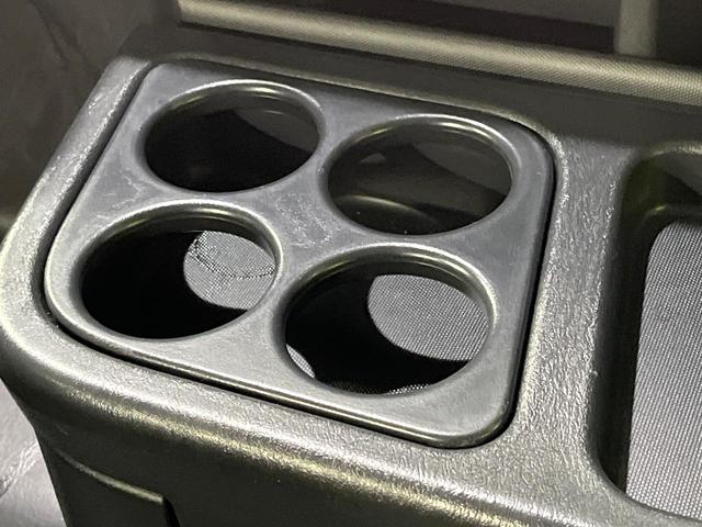 ハイエースワゴン ＧＬ　後席モニター　ＢＩＧ－Ｘ１１型ナビ　電動スライド　バックカメラ　衝突被害軽減　ＡＣ１００Ｖ　禁煙車　ドラレコ　スマートキー　ＬＥＤヘッド　ビルトインＥＴＣ　ＬＥＤフォグ　Ｂｌｕｅｔｏｏｔｈ再生（40枚目）