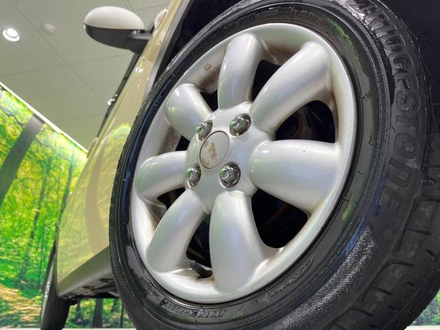 アルトラパン Ｓ　禁煙車　ＳＤナビ　衝突軽減装置　シートヒーター　ＨＩＤヘッド　純正１４インチアルミ　Ｂｌｕｅｔｏｏｔｈ　スマートキー　アイドリングストップ　電動格納ミラー　アイドリングストップ　横滑り防止装置（13枚目）