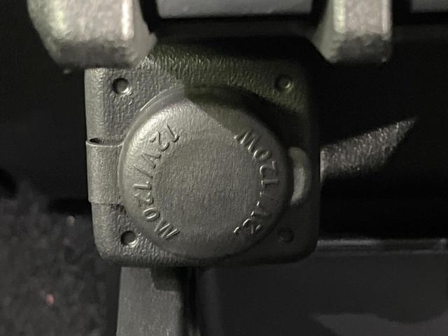 ジムニーノマド ＦＣ　禁煙車　４ＷＤ　衝突被害軽減　レーダークルーズ　ＬＥＤヘッド　シートヒーター　クリアランスソナー　オートハイビーム　オートエアコン　ダウンヒルアシスト　スマートキー　ステアリングスイッチ（46枚目）