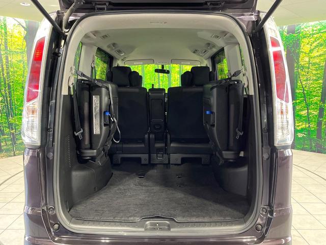 セレナ ハイウェイスター Vセレクション 禁煙車 両側電動ドア 純正SDナビ バックカメラ コーナーセンサー スマートキー HIDヘッド ETC オートライト オートエアコン リアエアコン Bluetooth CD DVD再生 フルセグ(11枚目)