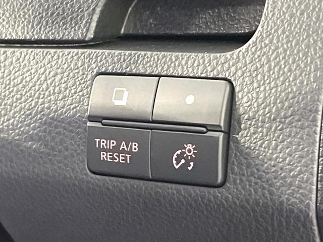 セレナ ハイウェイスター Vセレクション 禁煙車 両側電動ドア 純正SDナビ バックカメラ コーナーセンサー スマートキー HIDヘッド ETC オートライト オートエアコン リアエアコン Bluetooth CD DVD再生 フルセグ(34枚目)