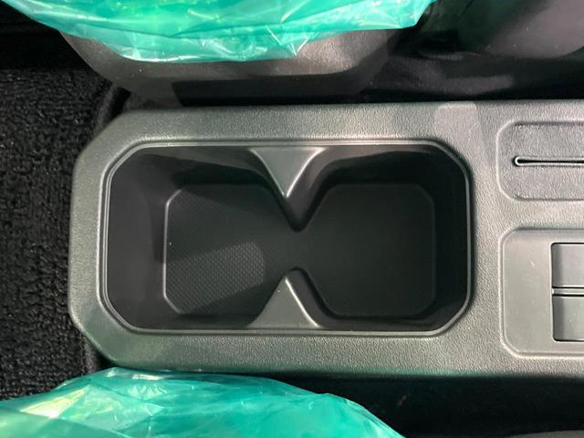 ジムニーノマド ＦＣ　禁煙車　４ＷＤ　衝突被害軽減システム　レーダークルーズ　スマートキー　ＬＥＤヘッド　純正１５インチアルミ　オートハイビーム　車線逸脱警報　オートライト　オートエアコン　ＬＥＤフォグ（50枚目）